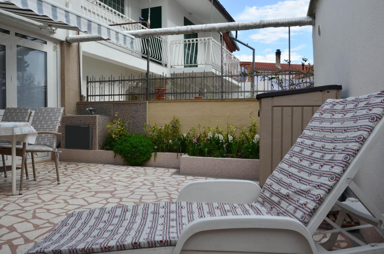 Apartament Ma-Lo Pirovac Zewnętrze zdjęcie